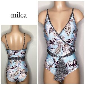 New. Milea floral plunge neck one piece. Size 10 DD-cup.